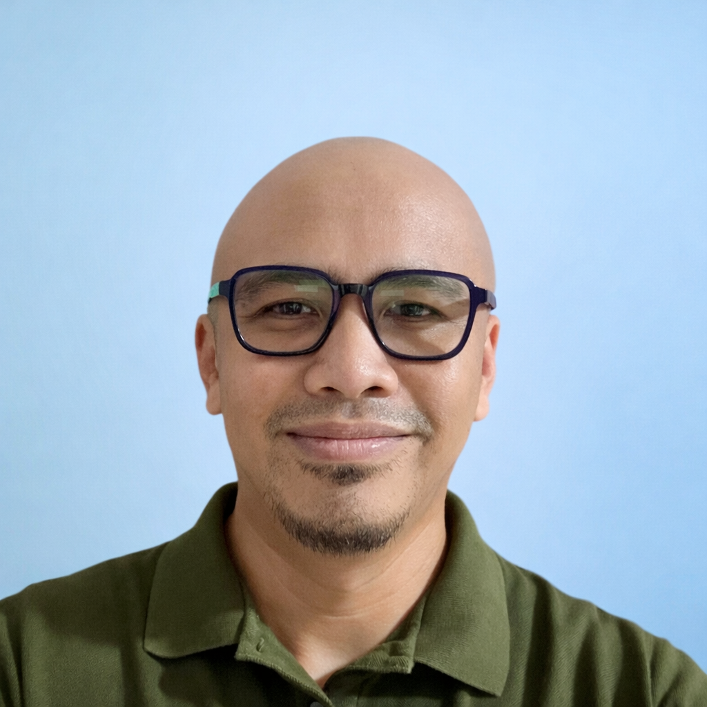 Romeo Launo — Operations Manager, Logan Currito